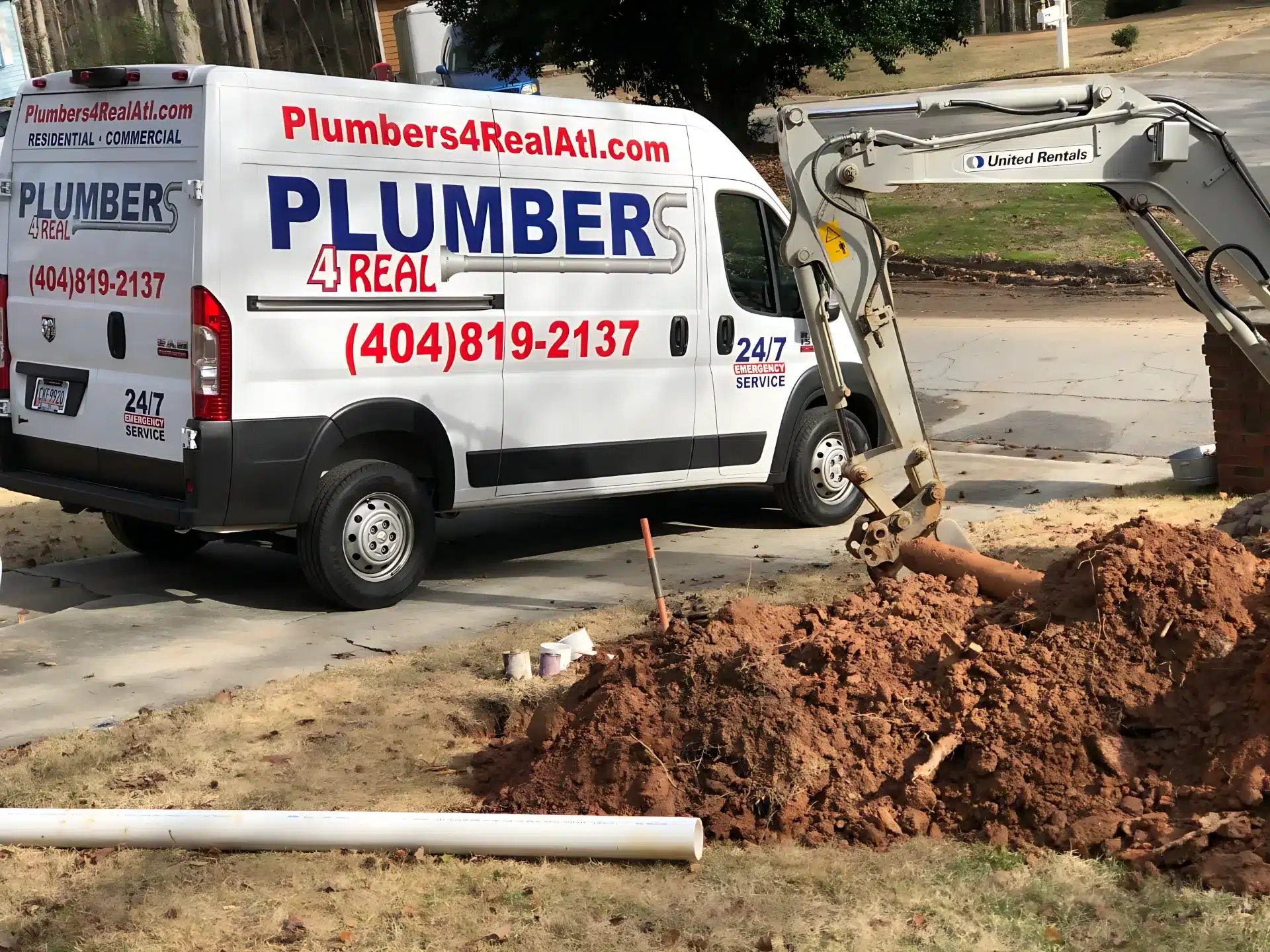 Excavating to reach a broken underground line – Plumbers 4 Real
